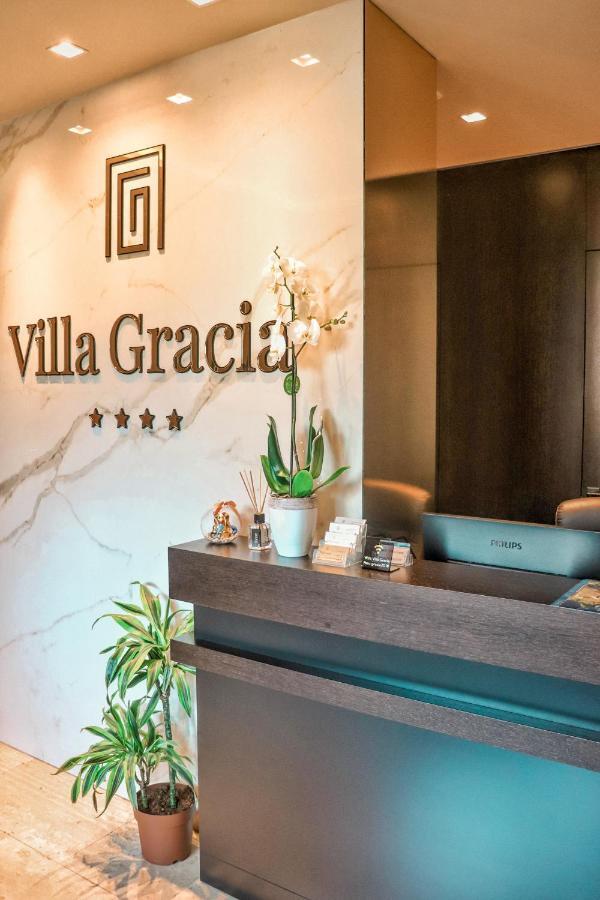 Отель Gracia